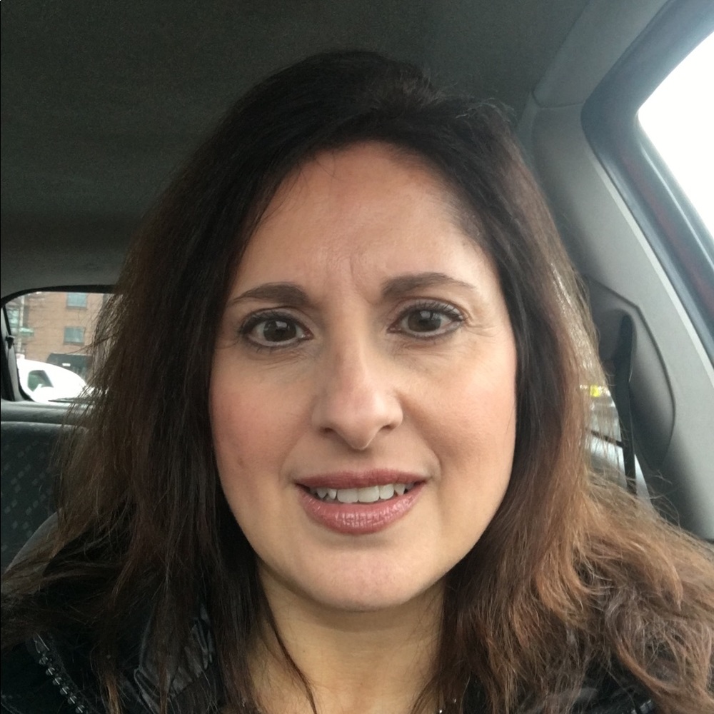 Meet your Posher, Gina